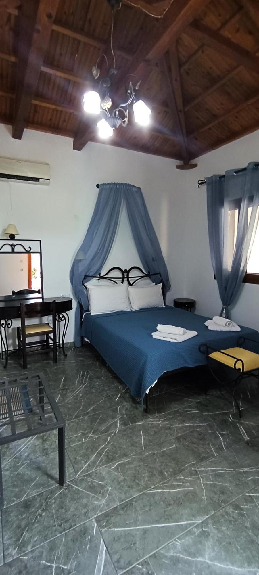 Artemis Bungalows Stafylos Exterior photo